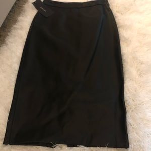 Leather skirt in black